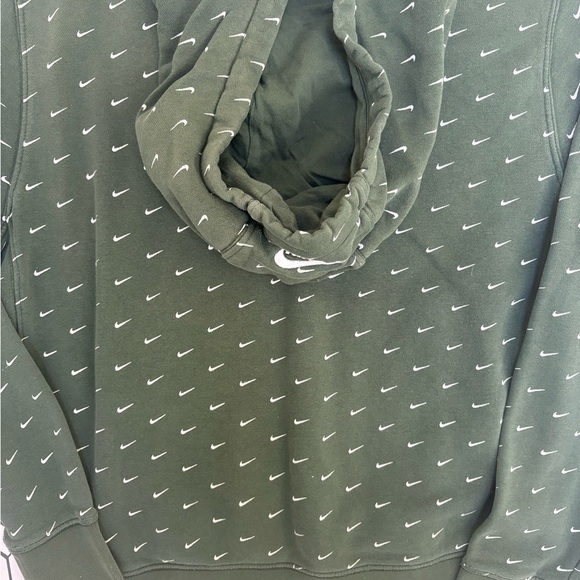 Nike Men's Forest Green Patterned Hoodie - Picture 5 of 6